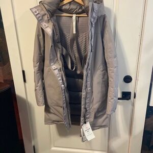 LULULEMON WINTER WORRIOR PARKA. BNWT